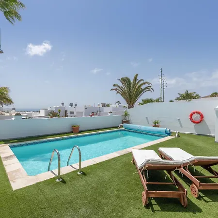 Buganvillas Villa Playa Blanca