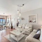 Buganvillas فيلة