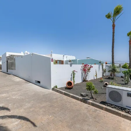 וילה Buganvillas