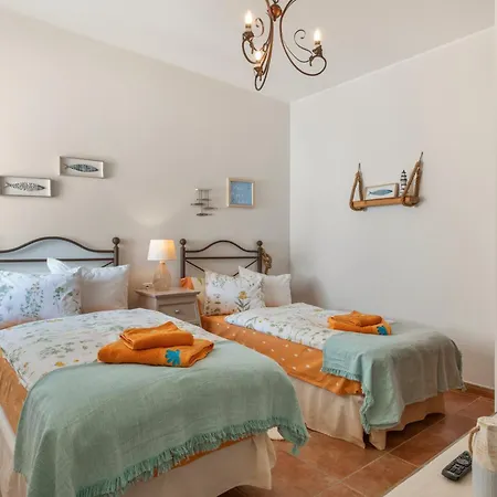 וילה Buganvillas