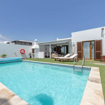 Buganvillas פלאיה בלנקה