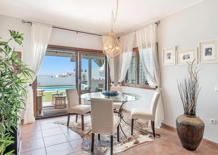 וילה Buganvillas *